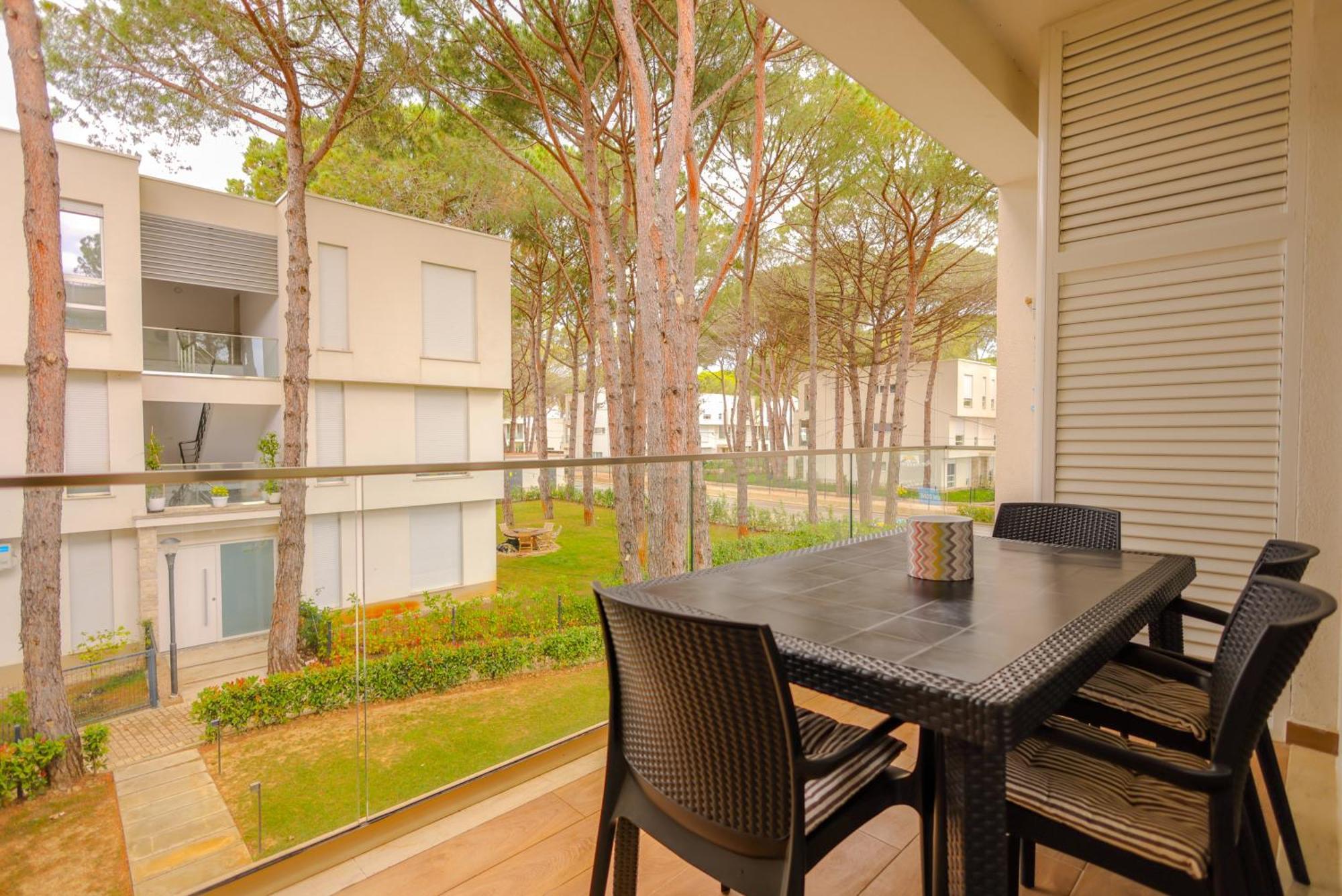 Sanpietro Vacation Apartments Durres Bagian luar foto